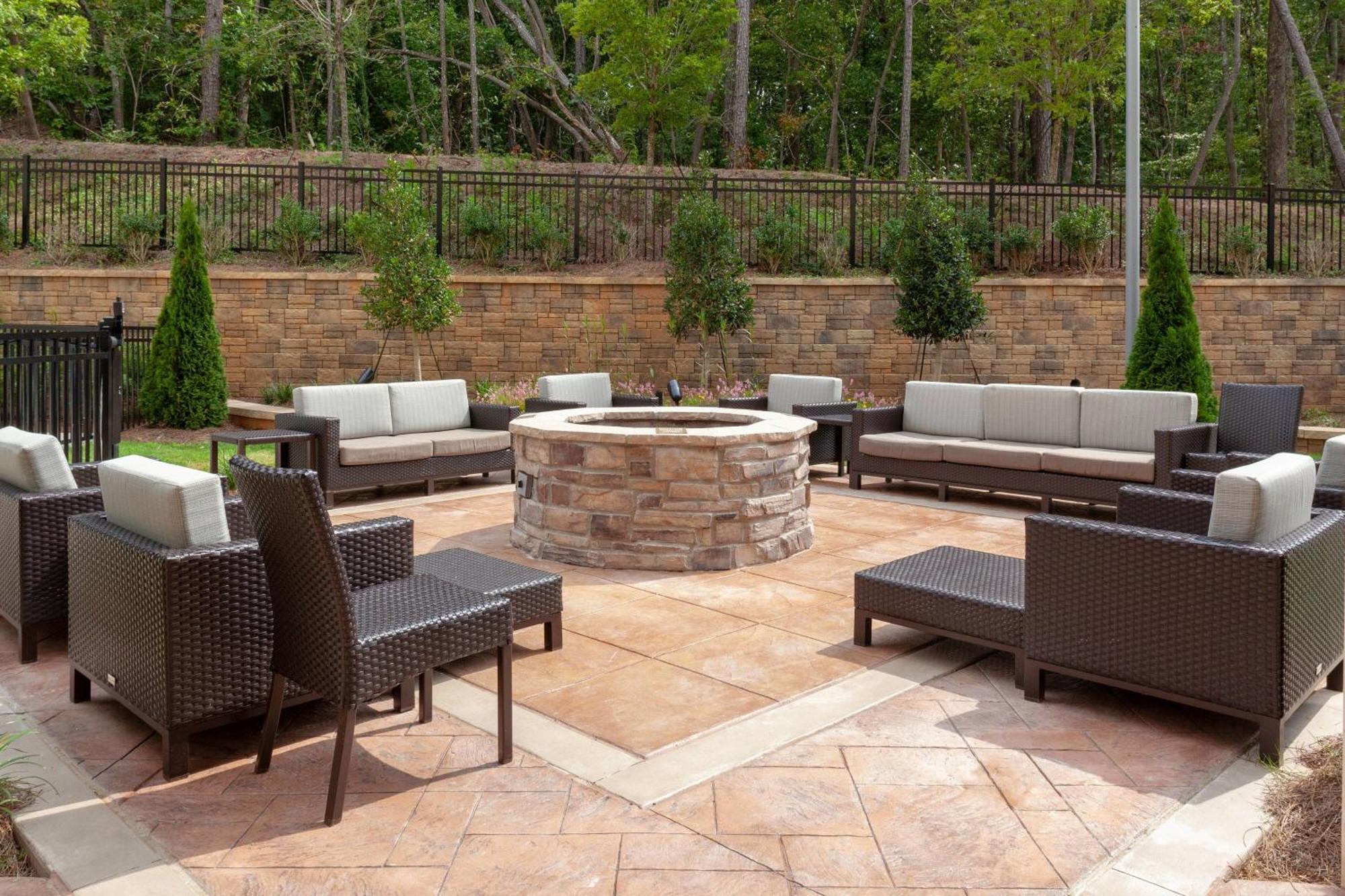 Courtyard By Marriott Atlanta Lithia Springs Hotell Eksteriør bilde